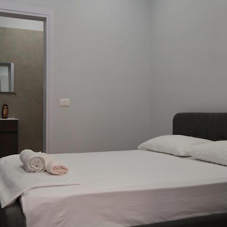 Be Solei Studio Apartments Sol 1 ติรานา ภายนอก รูปภาพ